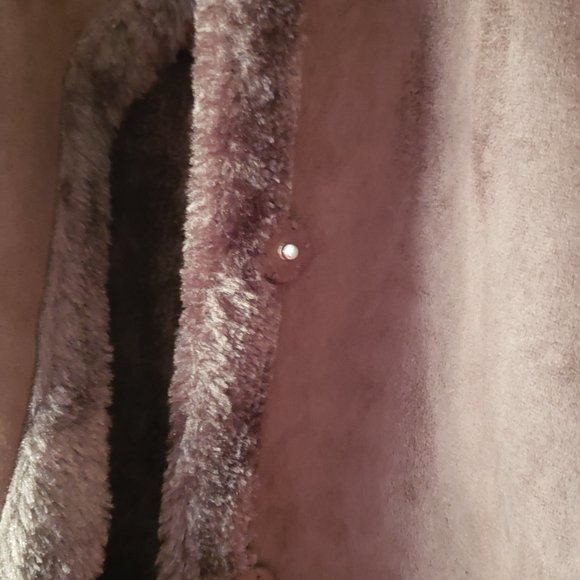 Denim & Co. 3X  Faux Suede Vest with Faux Fur Lining - Picture 6 of 9